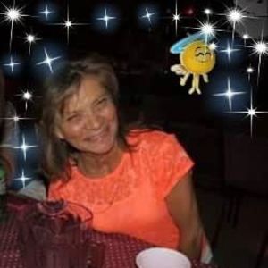 Meet your Posher, Denita